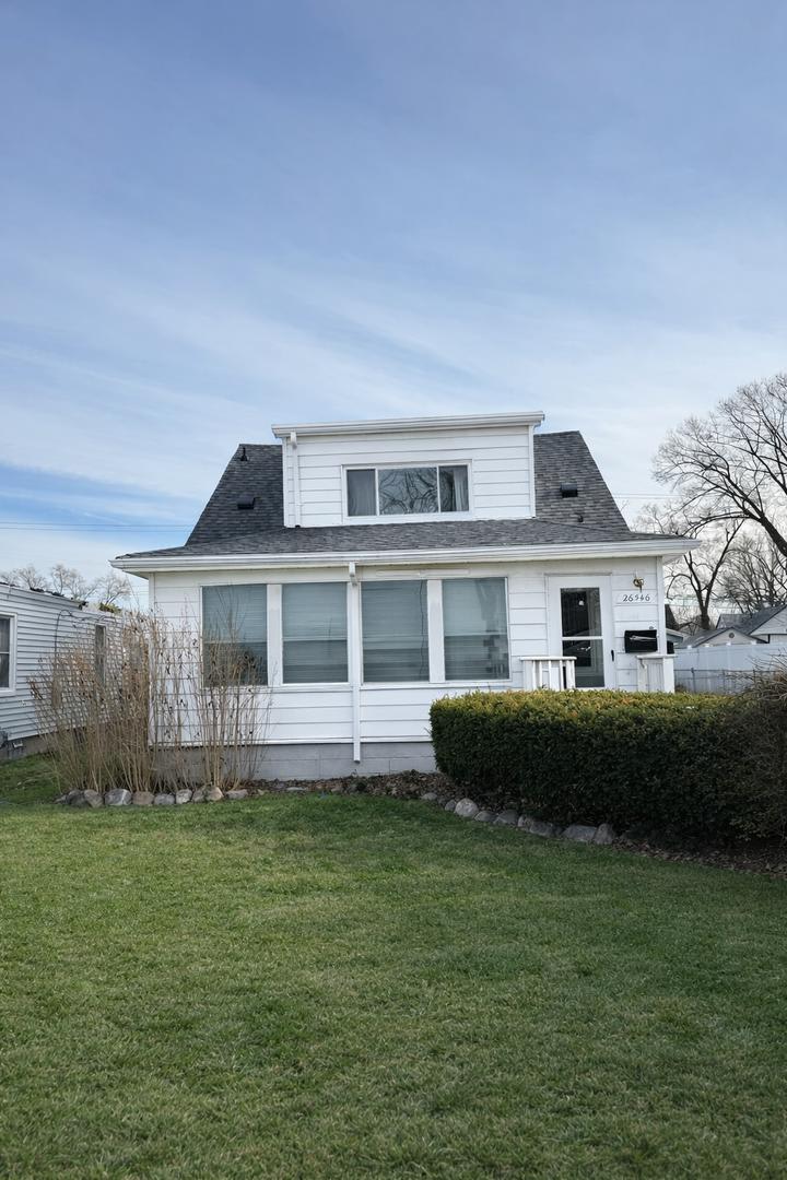 Huge Colonial with Updates!