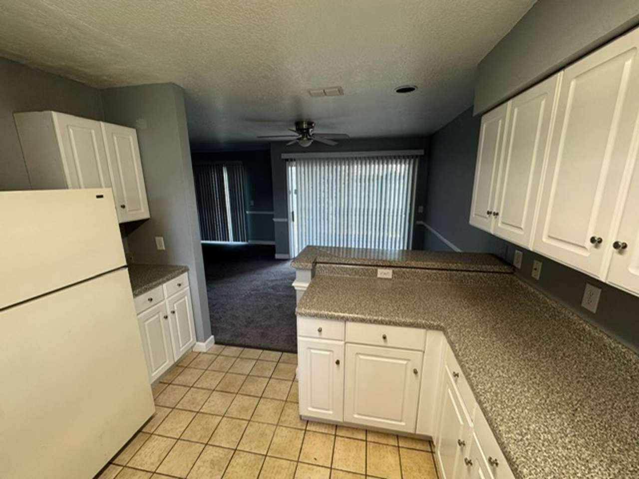 Beautiful Townhome Water View