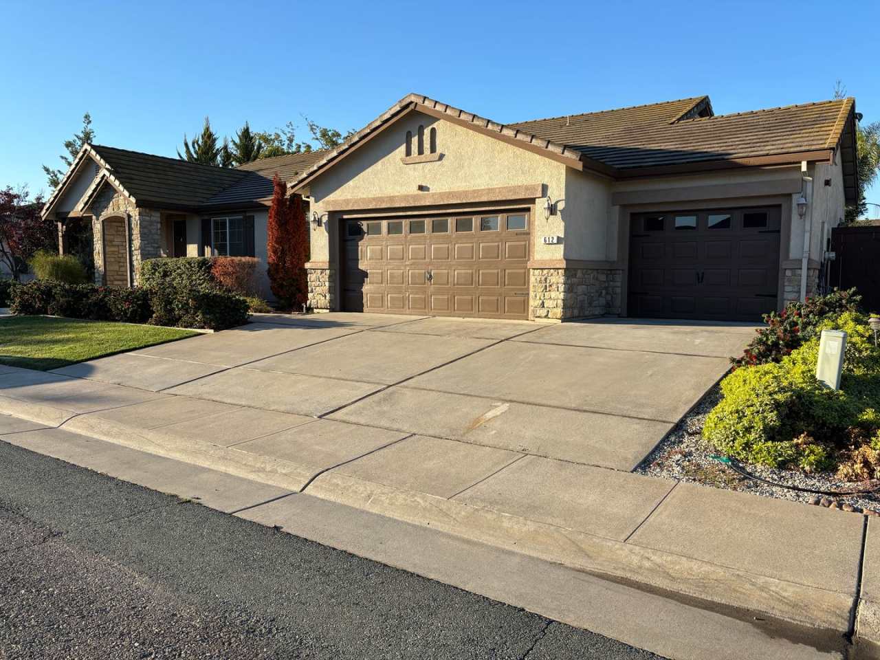 Luxury Home with a Pool, Spa, Covered Patio, RV Access and More!