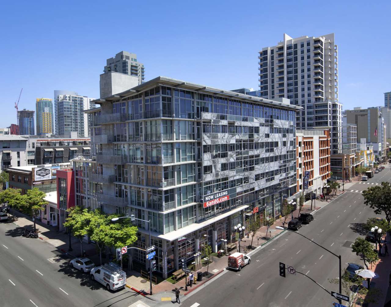 Vela Apartment Homes