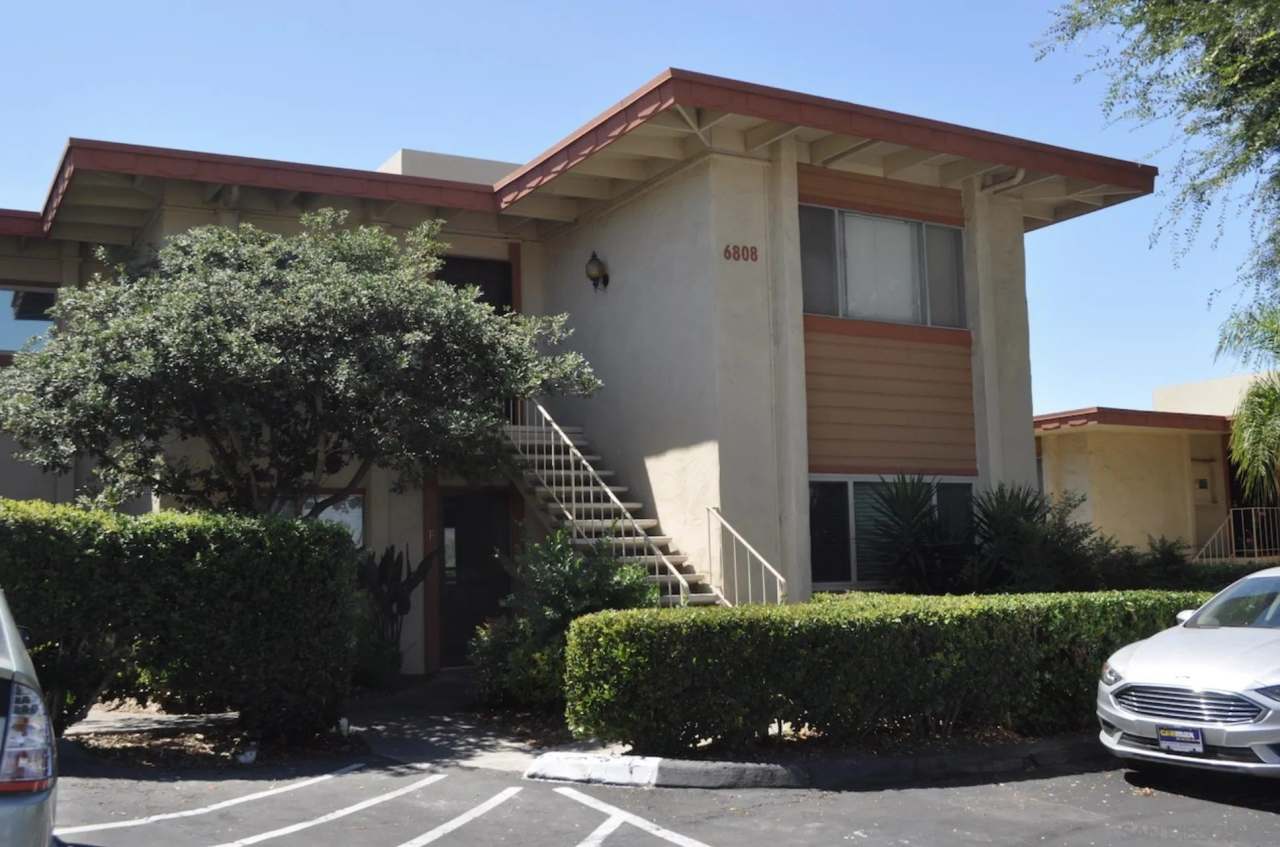 6808 Hyde Park Drive unit: D