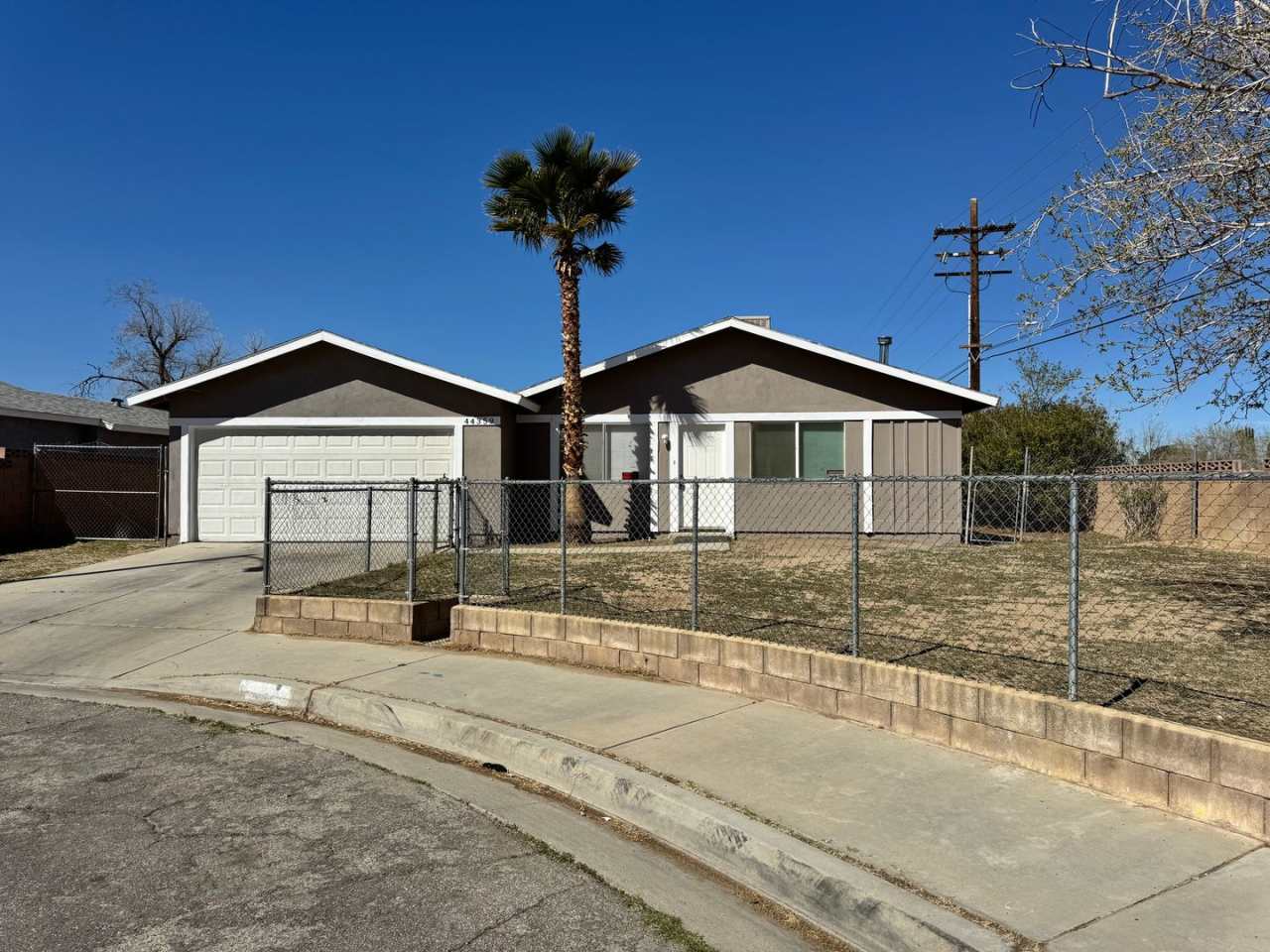 Remodeled 4+2 - $2600