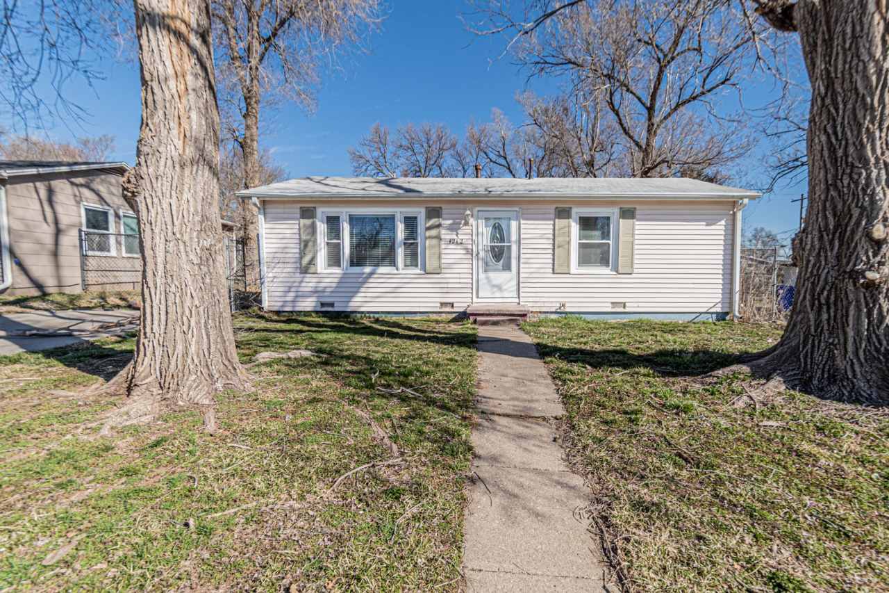 Please View 3D Virtual Walk-Through Before Scheduling a Showing