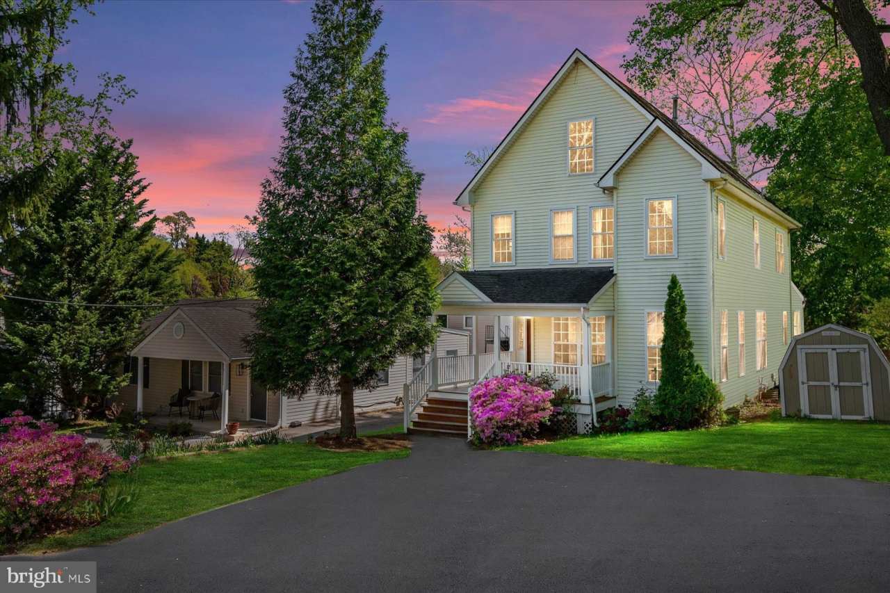 11109 HILLSDALE DRIVE