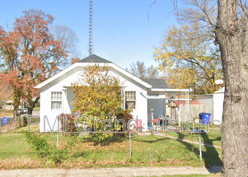 1404 East Cantrell Street