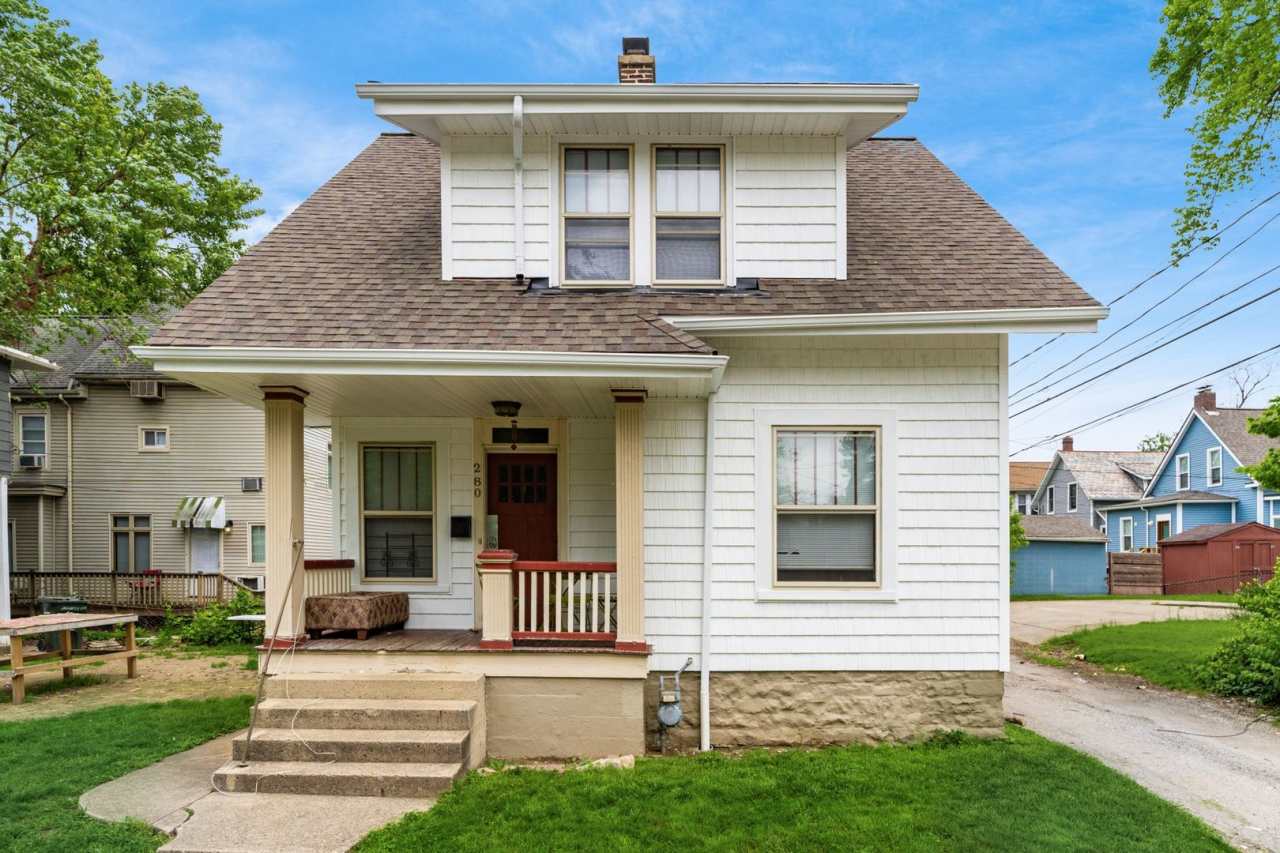 280 E. Oakland Avenue