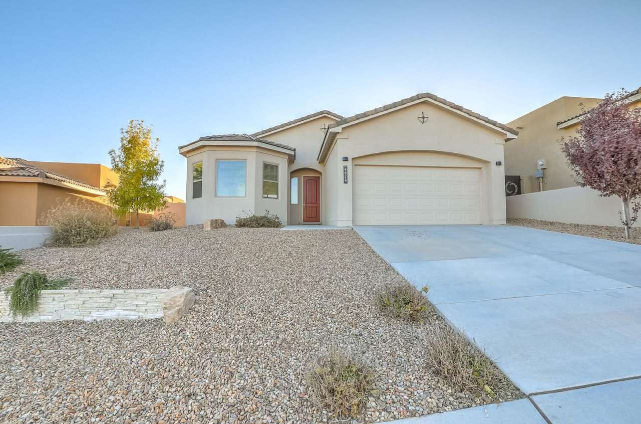 Beautiful Mariposa Home