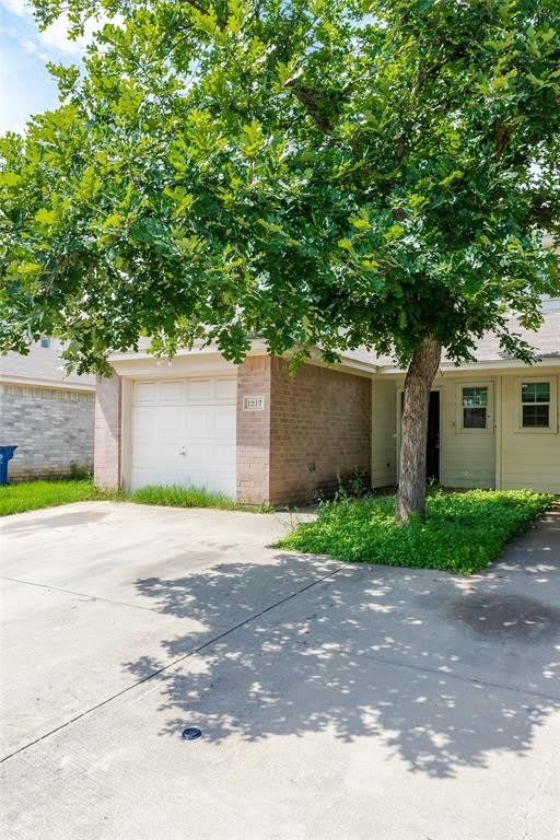 1217 Village Garden Drive