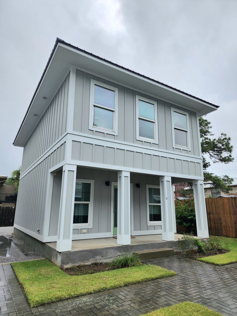 Gulf Shores 2/2.5 cottage available now