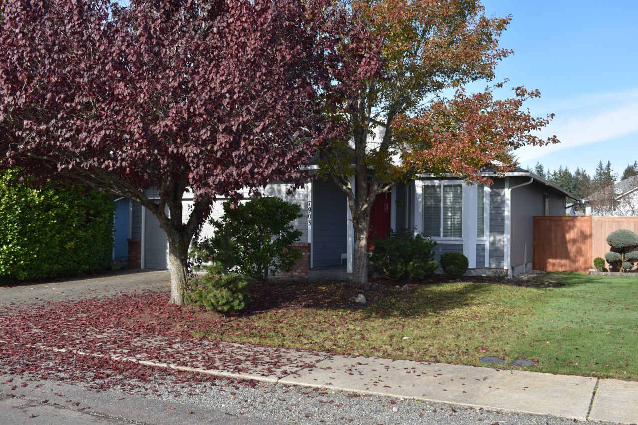 Updated 3 Bed 2 Bath Rambler on Quiet Cul De Sac