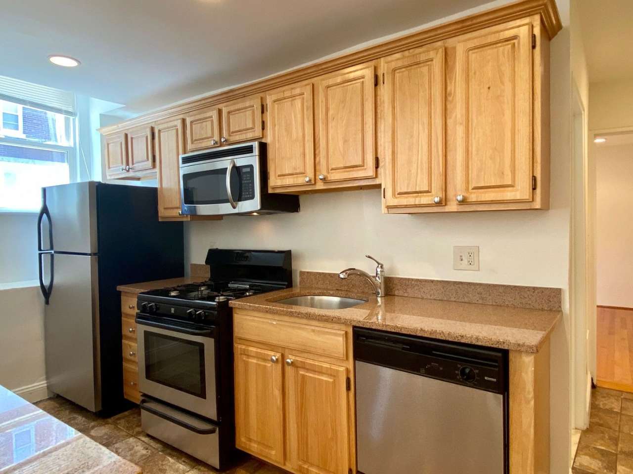 Nicely renovated 1 bed located next to the Green Line in Allston.
