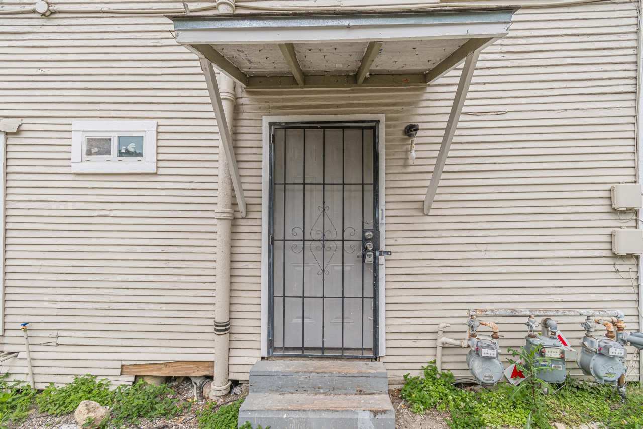 2407 South New Braunfels AvenueUnit 3