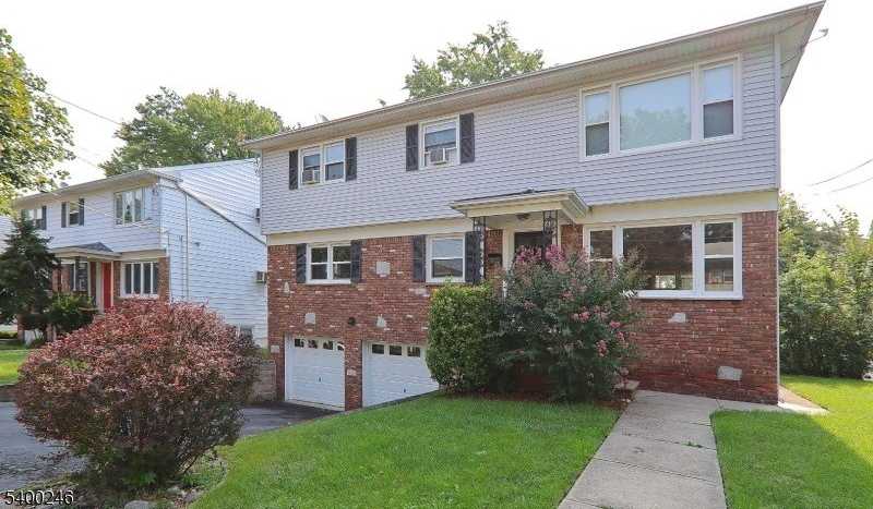 726 GATES TERRACE- 2ND FLOOR