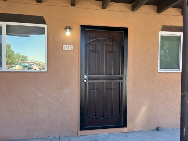 2800 Cerrillos unit: 63