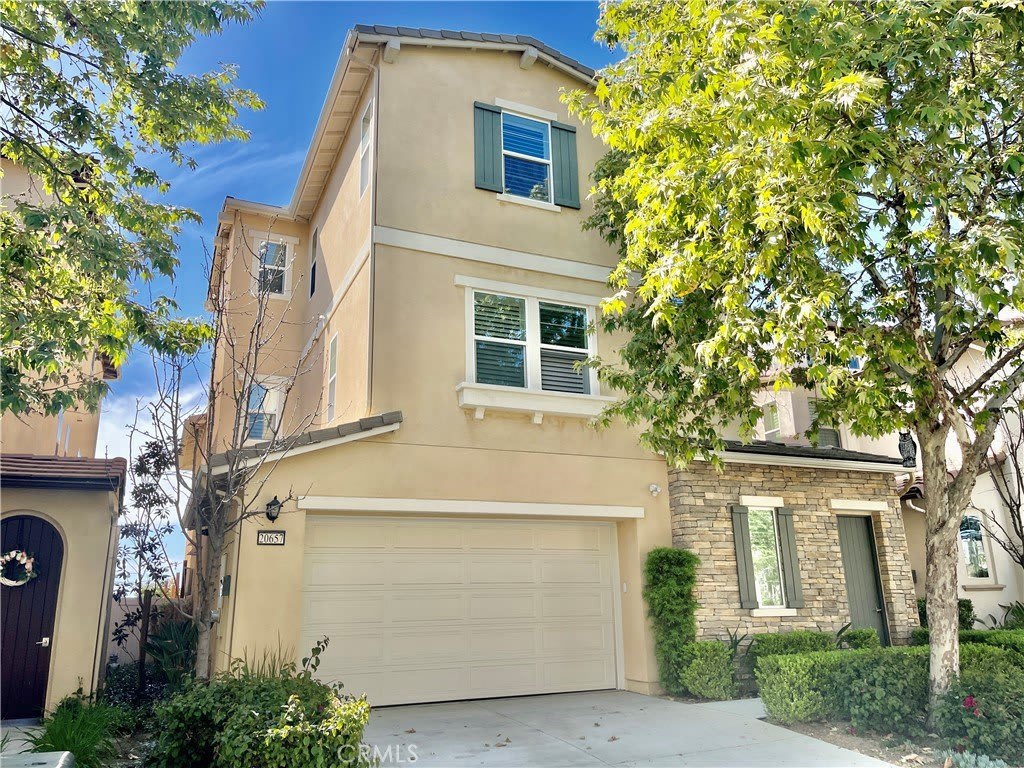 20657 Shepherd Hills Drive