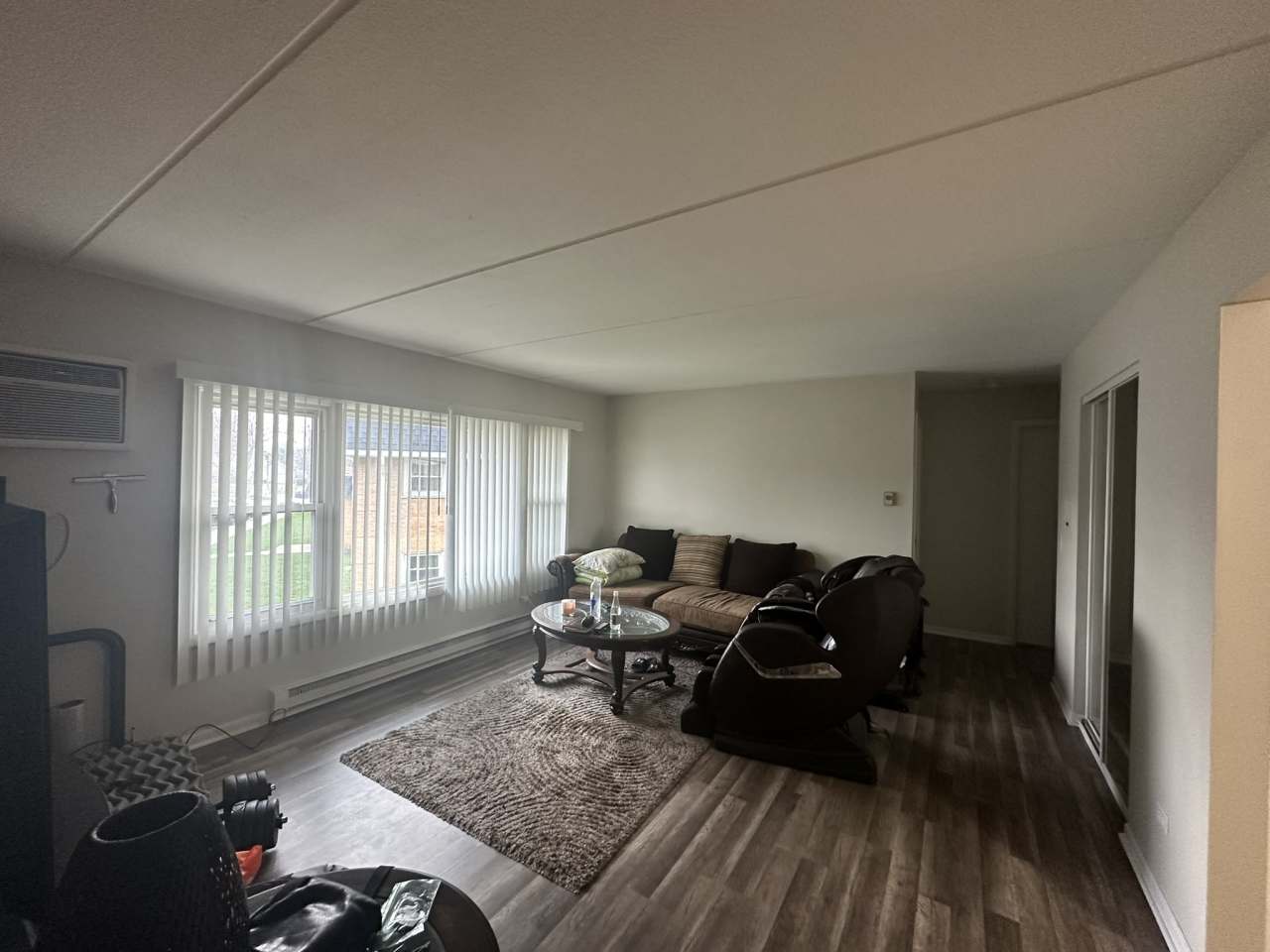 221 East Plainfield Road - 7