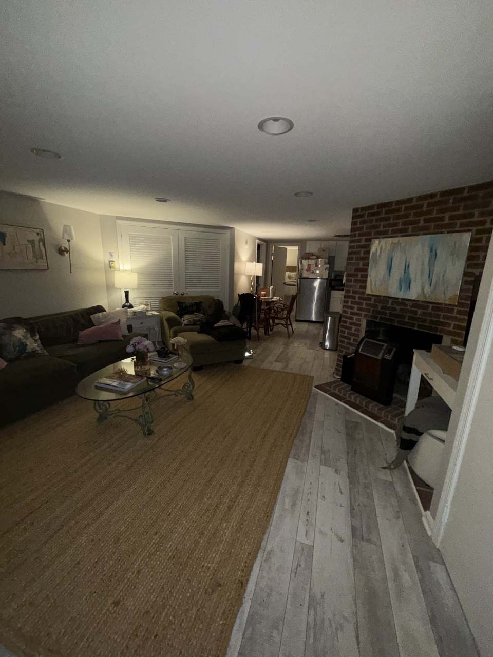 403 Seward Square Se