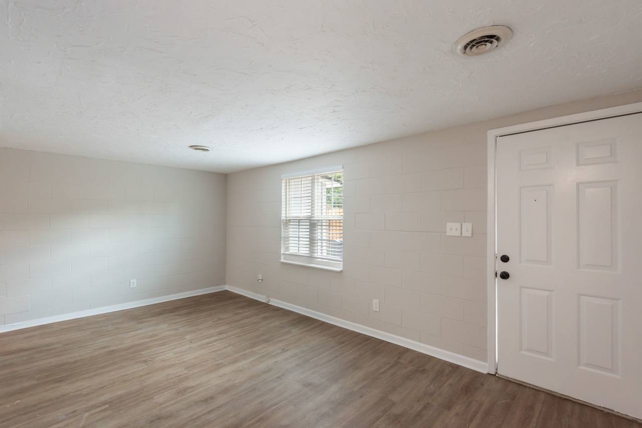 144 Durwood Road - D