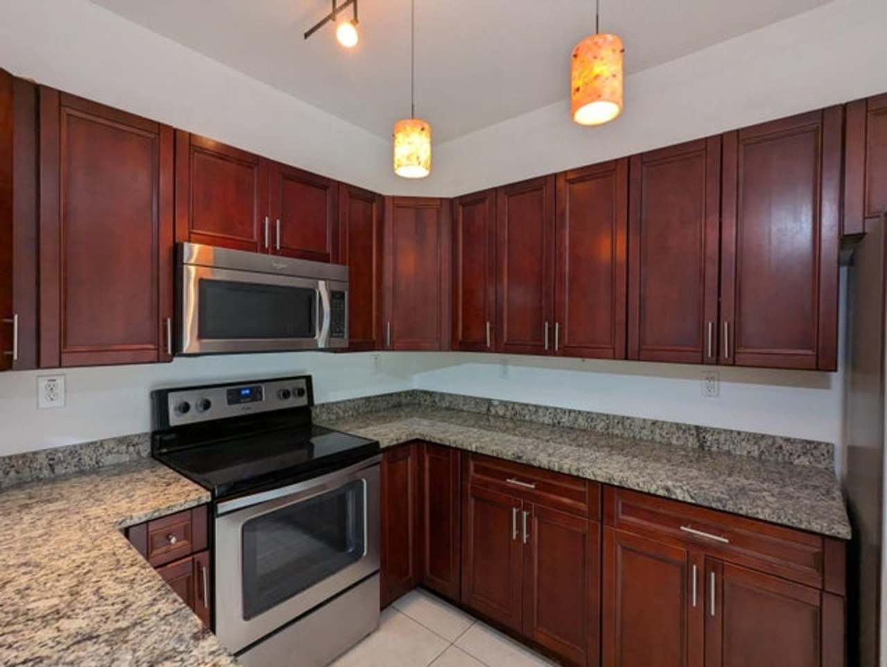 10781 NW 81st Lane, Doral, FL 33178