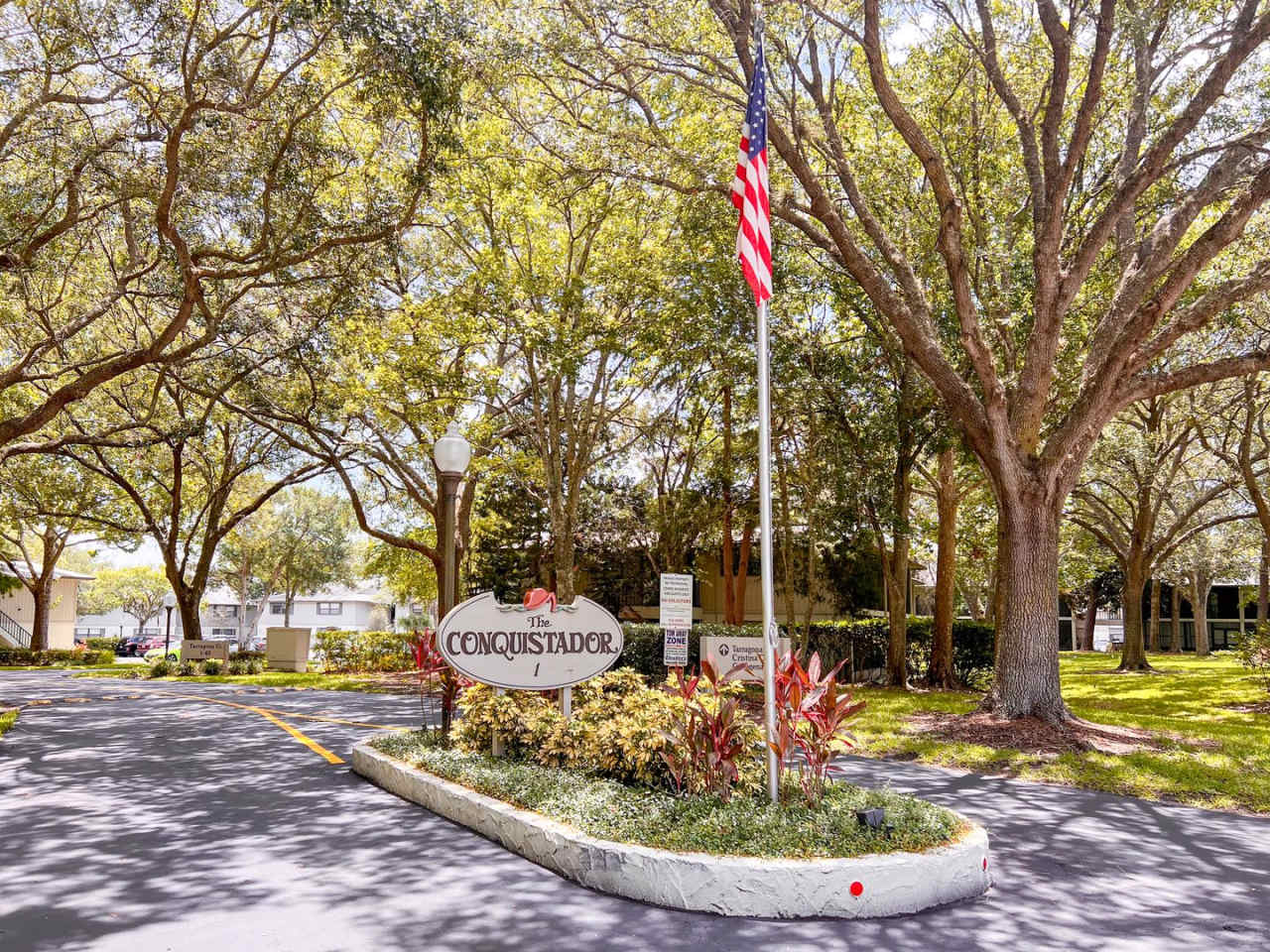 Conquistador 2/2 Condo