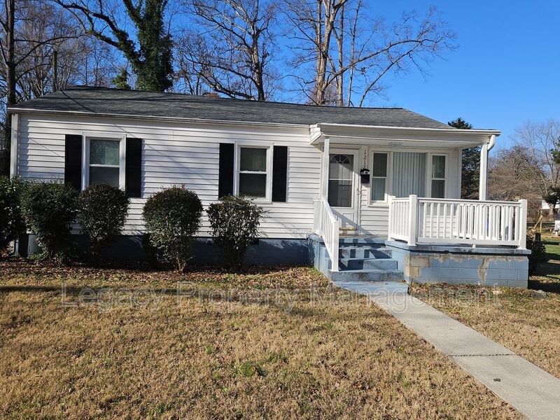 1212 McCormick Street