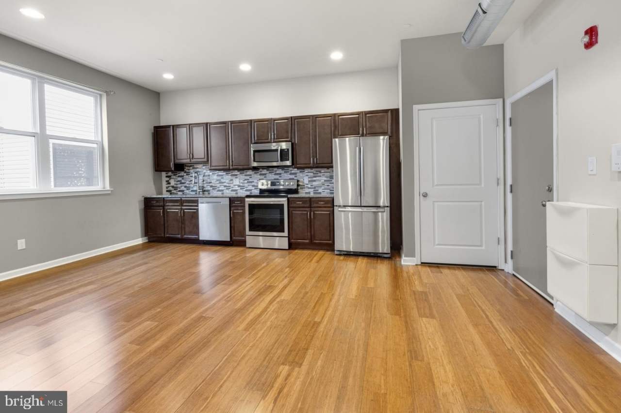 2418 FRANKFORD AVENUE