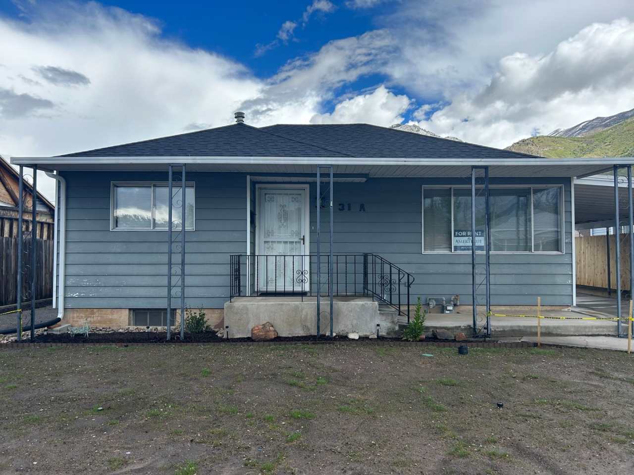 3 Bedroom 1.75 Bathrooms House in Springville!