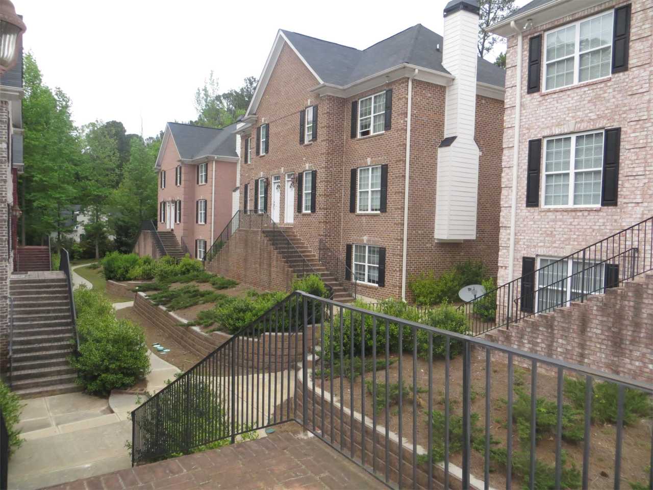 8949 Carroll Manor Lake