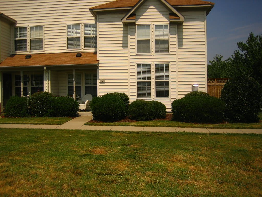 101 Post Oaks, Yorktown Va. 23693