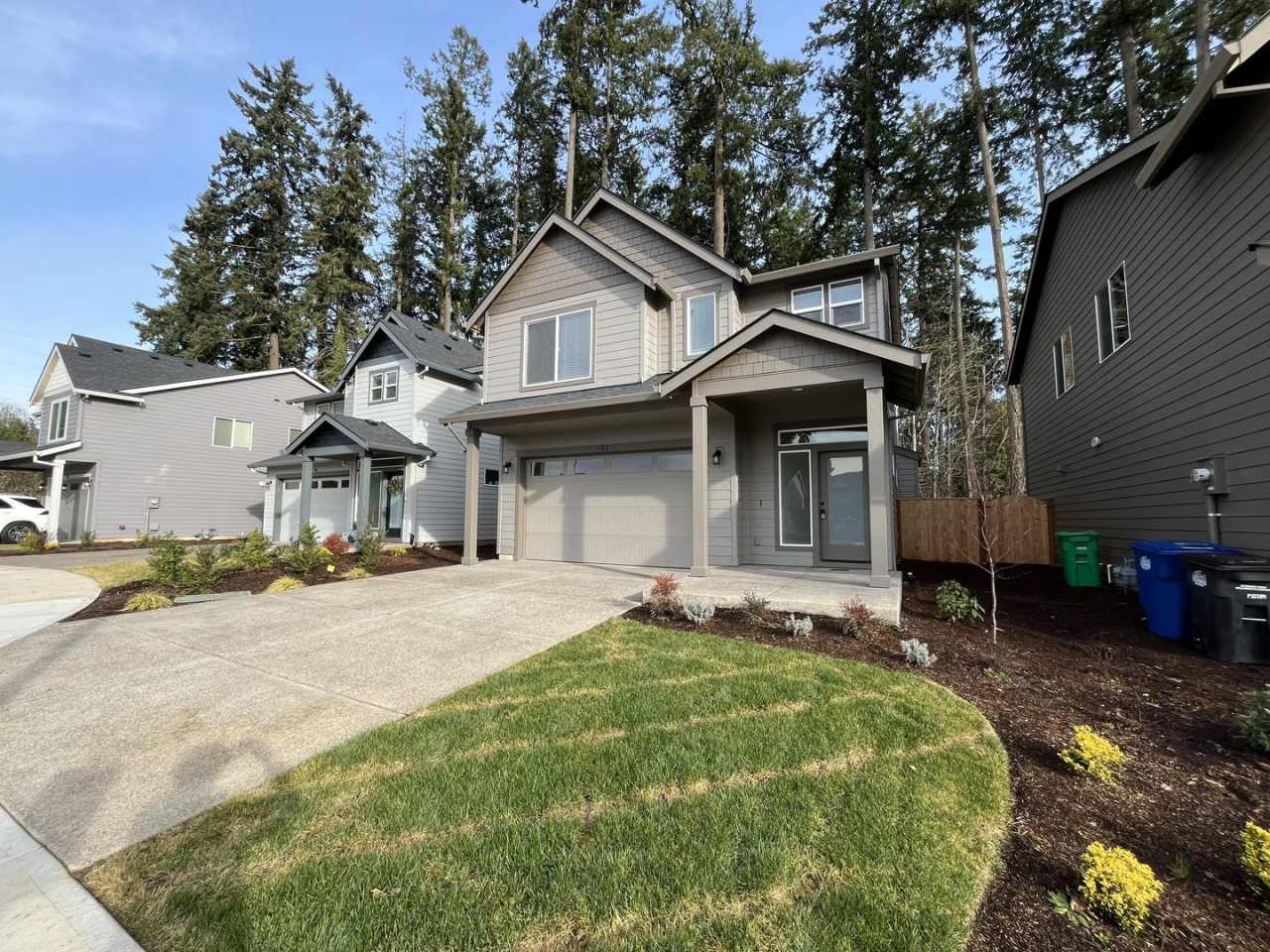 Modern 2025-Built 4 Bedroom Home with EV Charging, 5kW Solar, Open-Concept Living, Scenic Outdoor Space, and Two-Car Garage