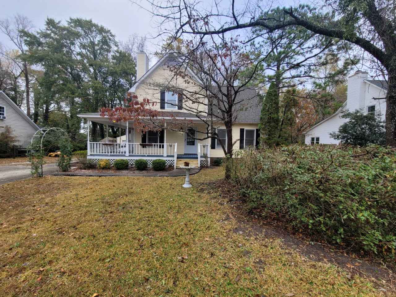 Welcome to this charming 4-bedroom, 2.5-bathroom house located in the desirable city of Wilmington, NC.