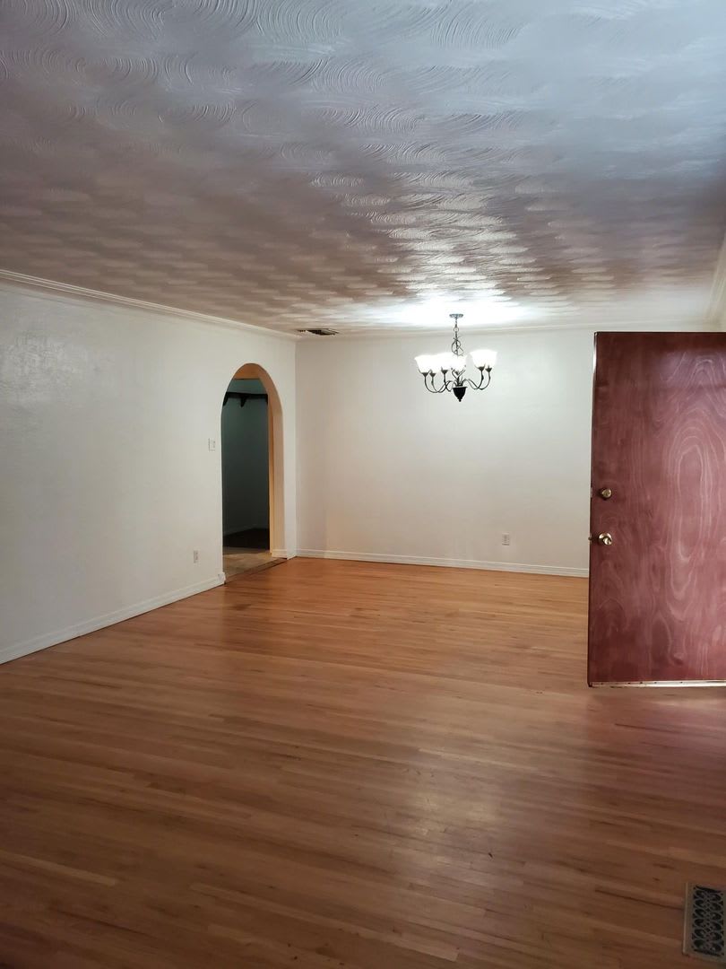 1101 Indiana Street NE **AVAILABLE SOON**