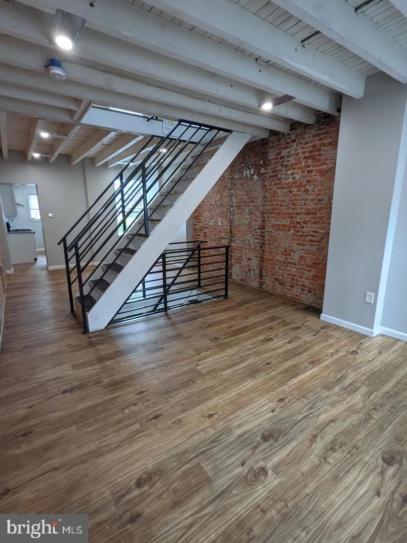 2121 E LIPPINCOTT STREET