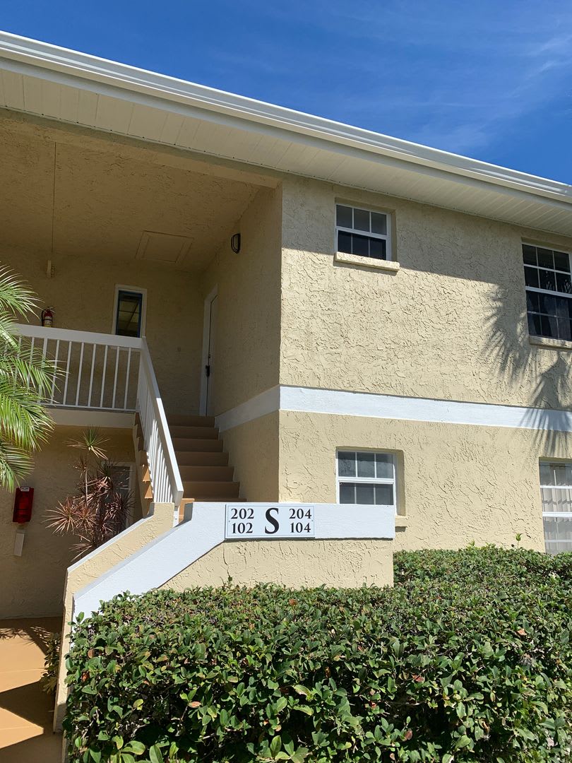 2/2 MIDPORT II CONDO 2nd floor unit