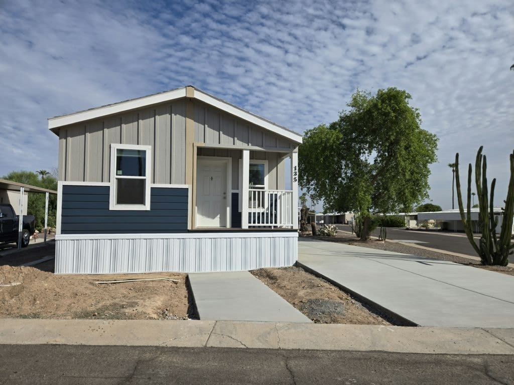 10701 N. 99th Ave.  #135