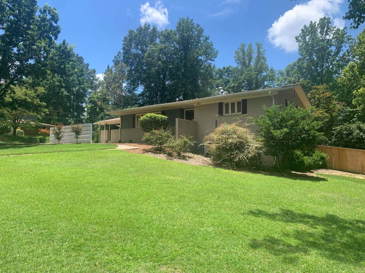 Great Location on this 4 Bedroom Home in Auburn