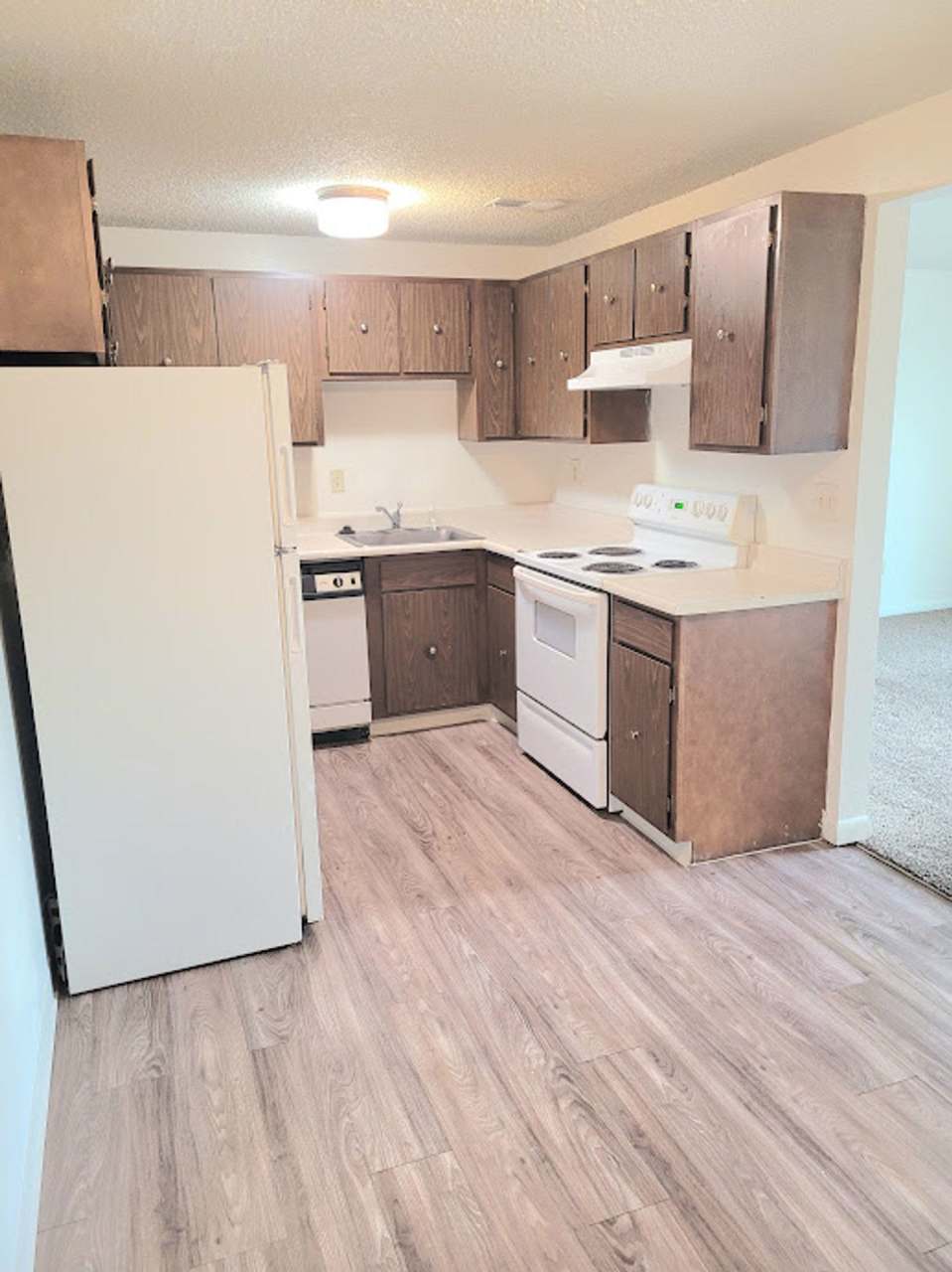 Executive Plaza Apartments