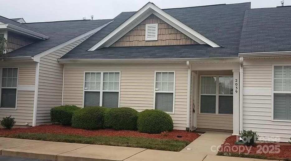 2039 Shady Pond Drive