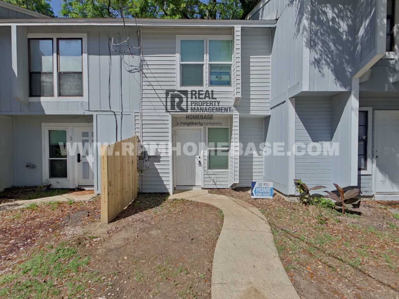 Updated Spanish Trail Townhome | 2BR/1.5BA | Fenced Yard | Near UWF  Hospital