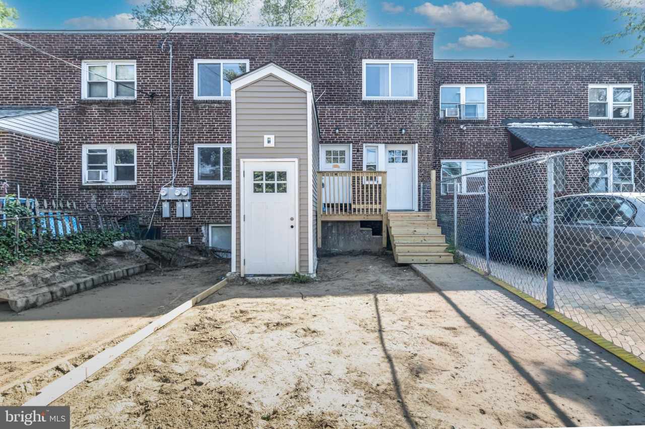 505 RAND Street unit: C