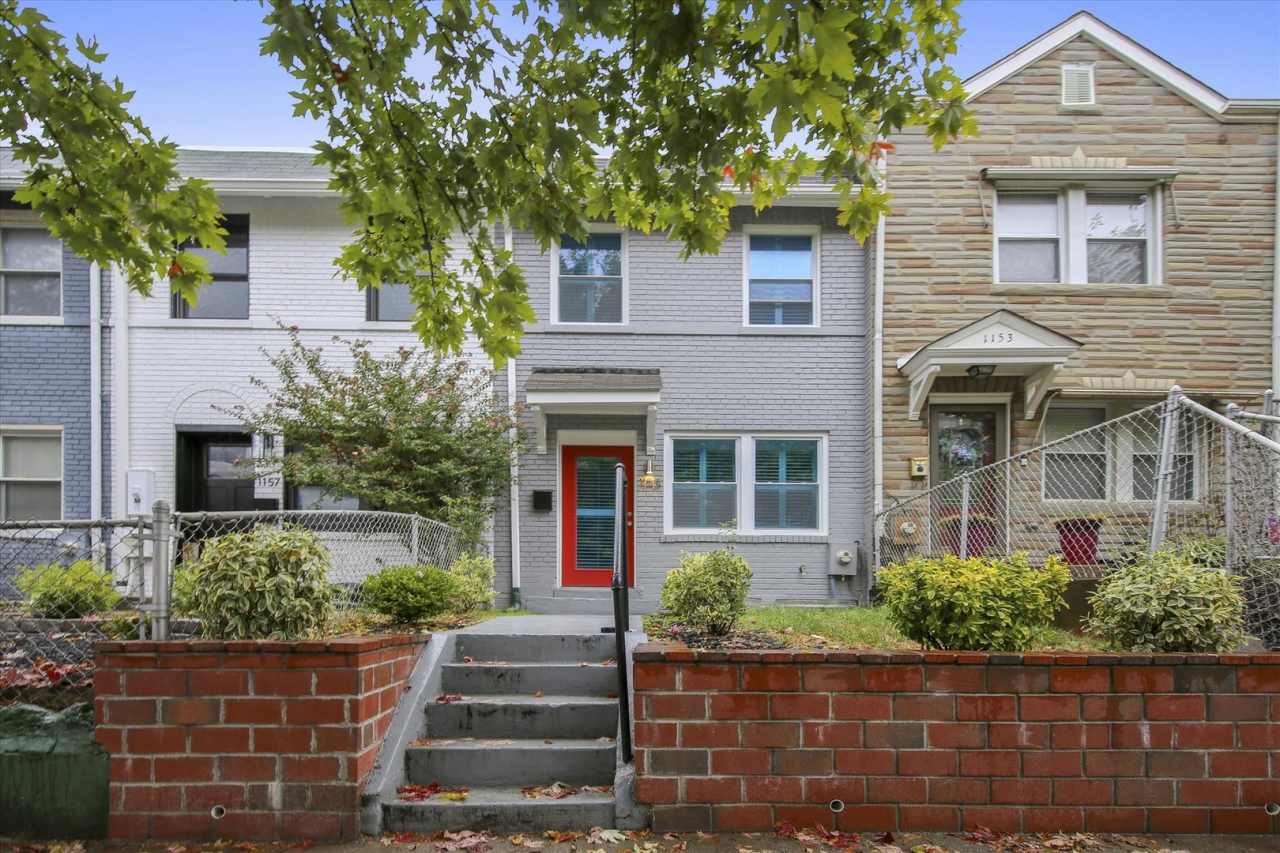 "Coming Soon" Handsome Home along H Street Corridor 2 Bed + 1.5 Ba