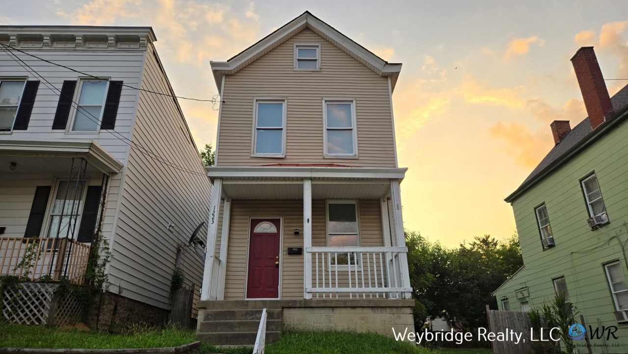 Spacious 3 Bedroom 1.5 Bath House in Price Hill