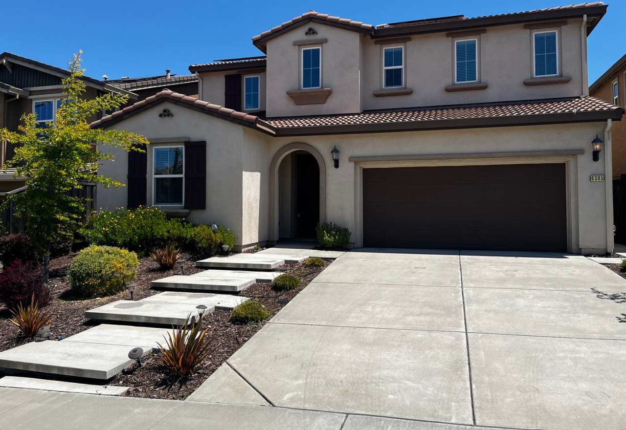 Beautiful Rocklin 4 Bedroom, 3-1/2 Bath 2870 Sqft. Home For Lease.