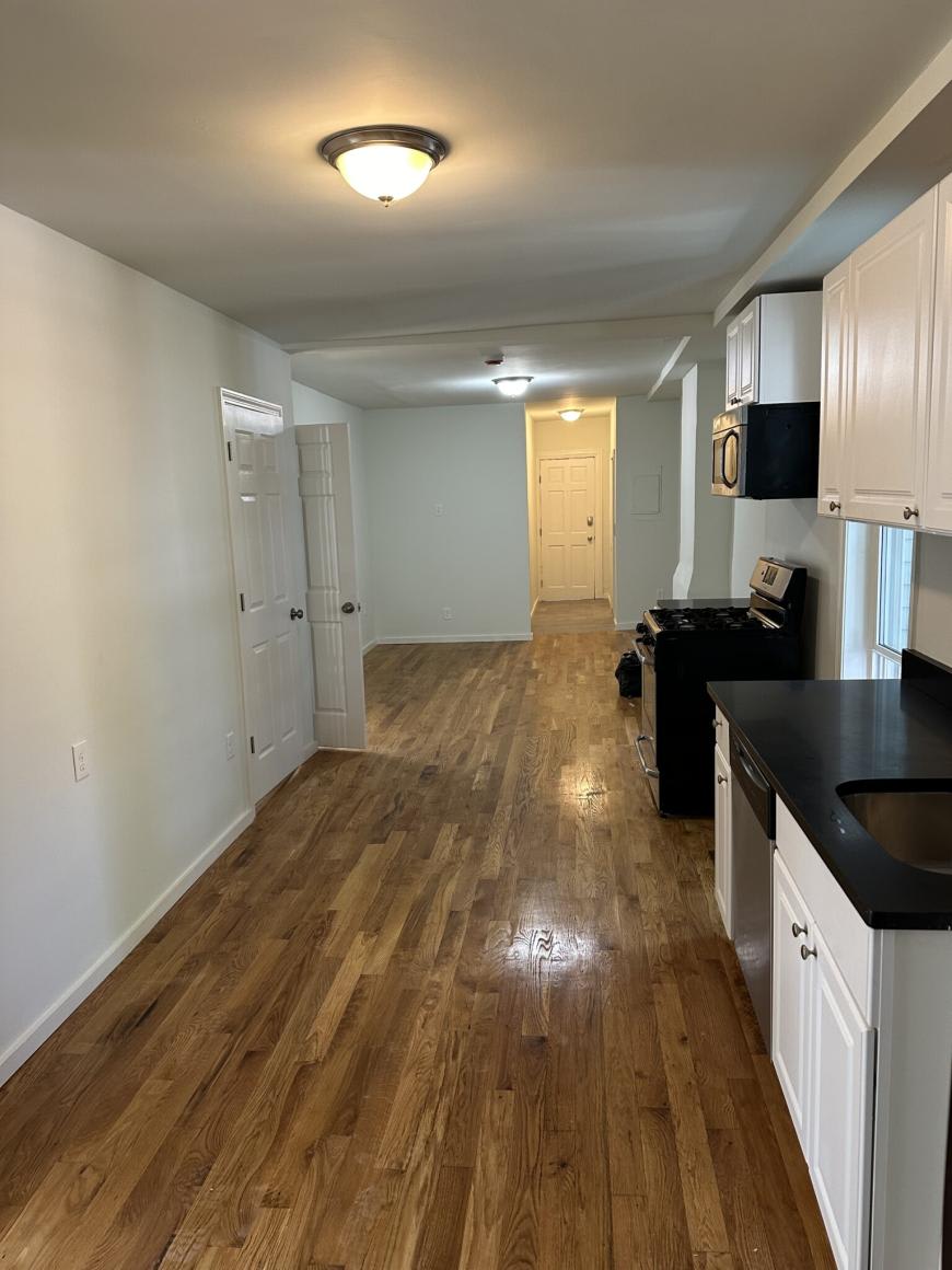 506 East Broadway St.