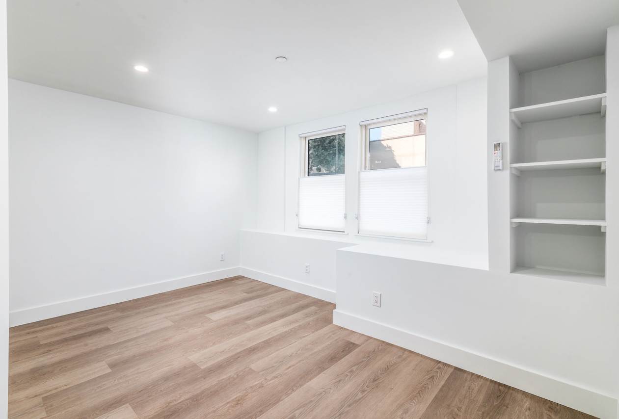 3201 23RD STREET Apartments