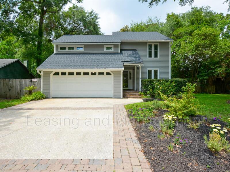 2156 Forest Lakes Blvd