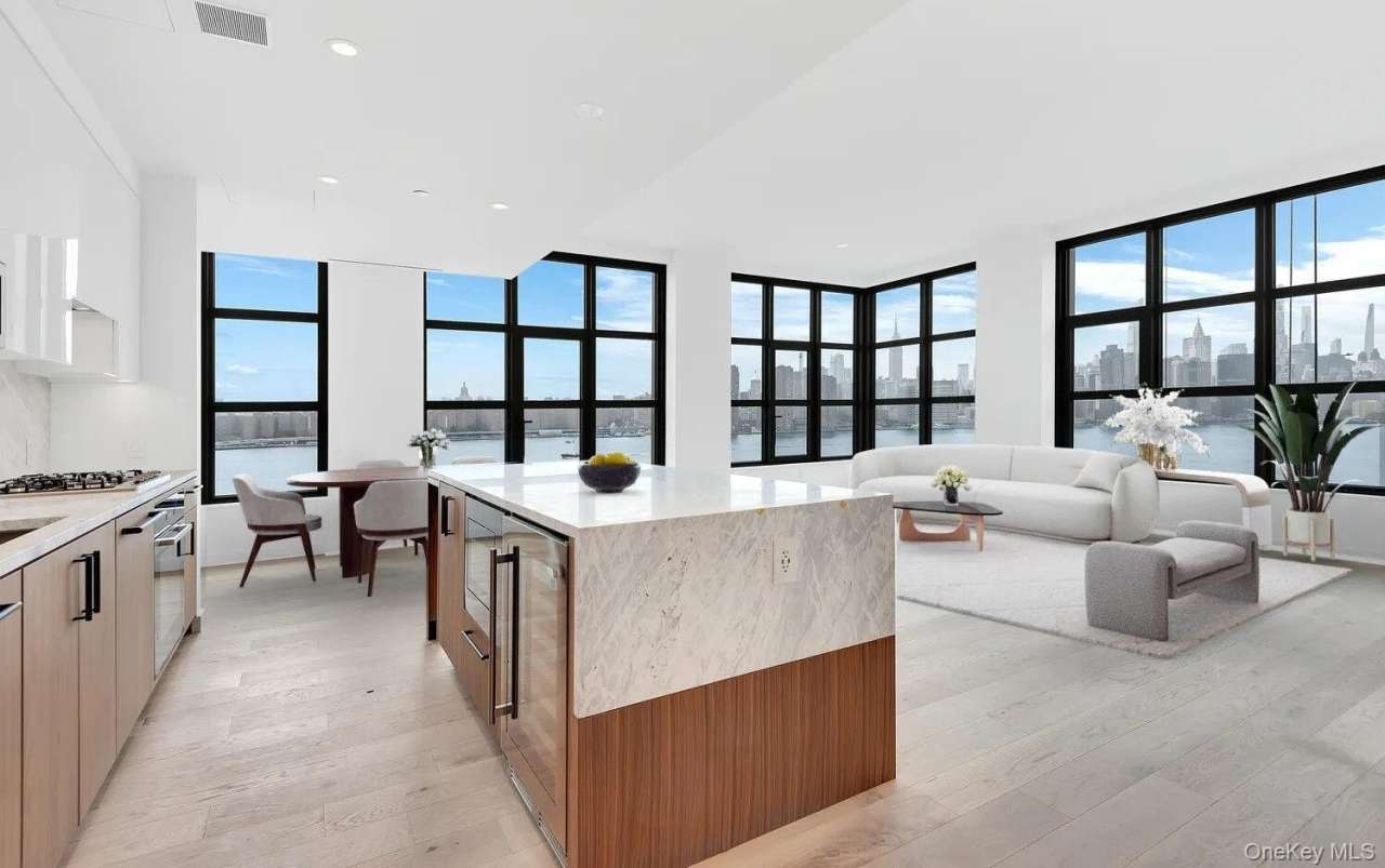 29 HURON Street unit: 9Bw