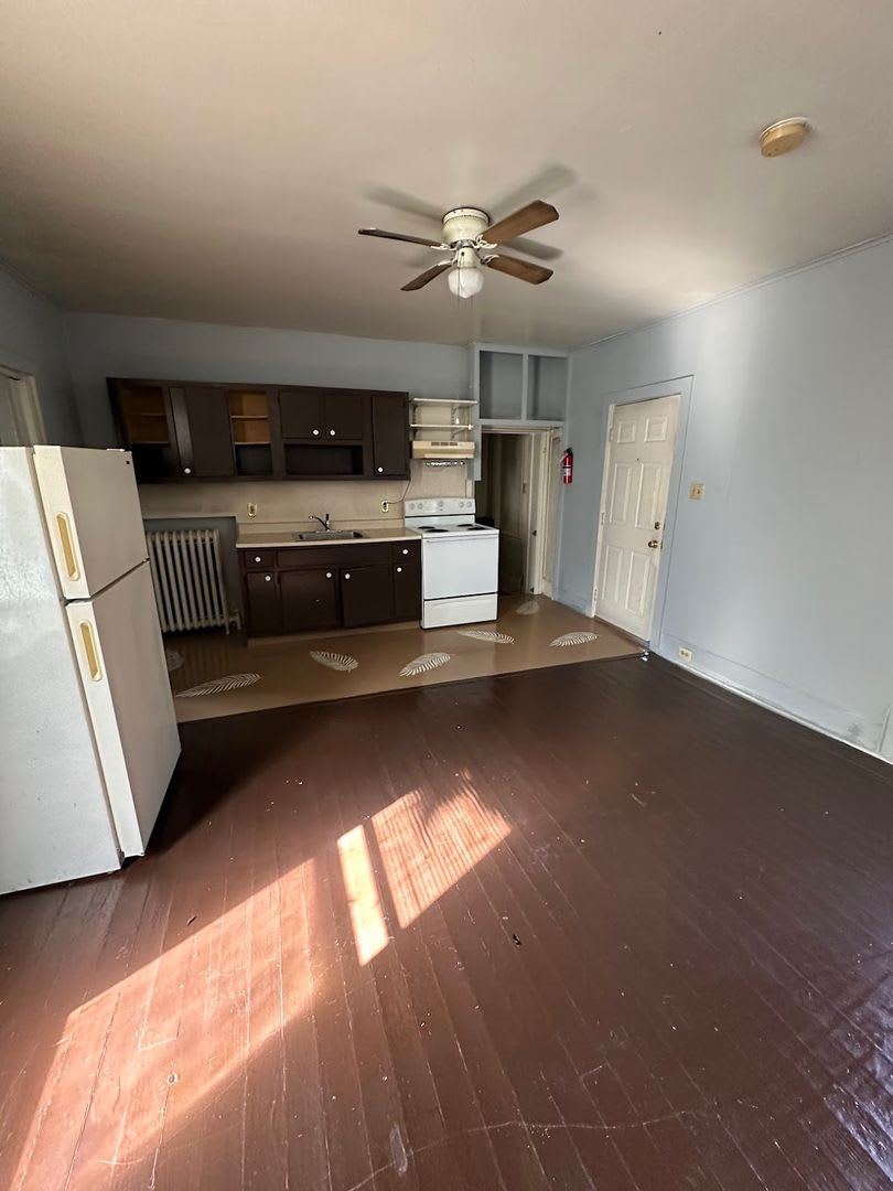 1832 Perkiomen Avenue