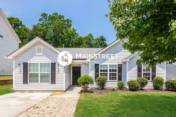 2220 Meadecroft Road