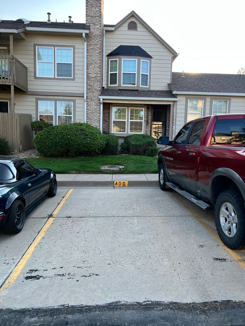 Fully Furnished 1 Bed 1 Bath Unit Available NOW!